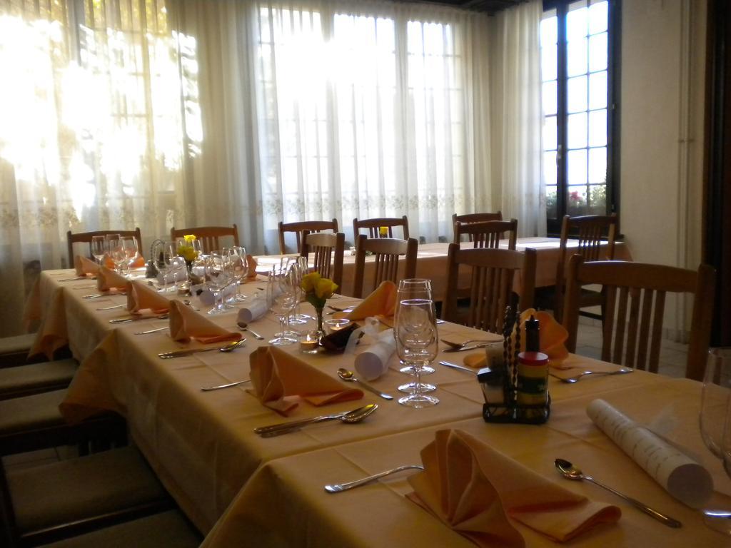 Pension Taverne Грехен Екстер'єр фото